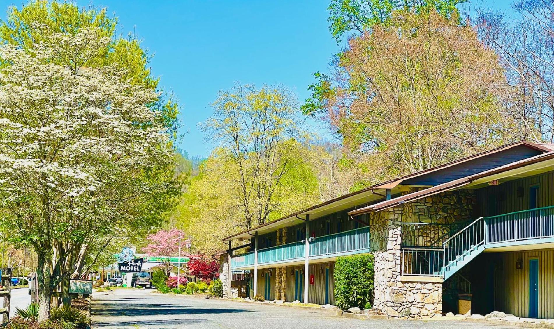Newfound Lodge On The River เชอโรคี ภายนอก รูปภาพ